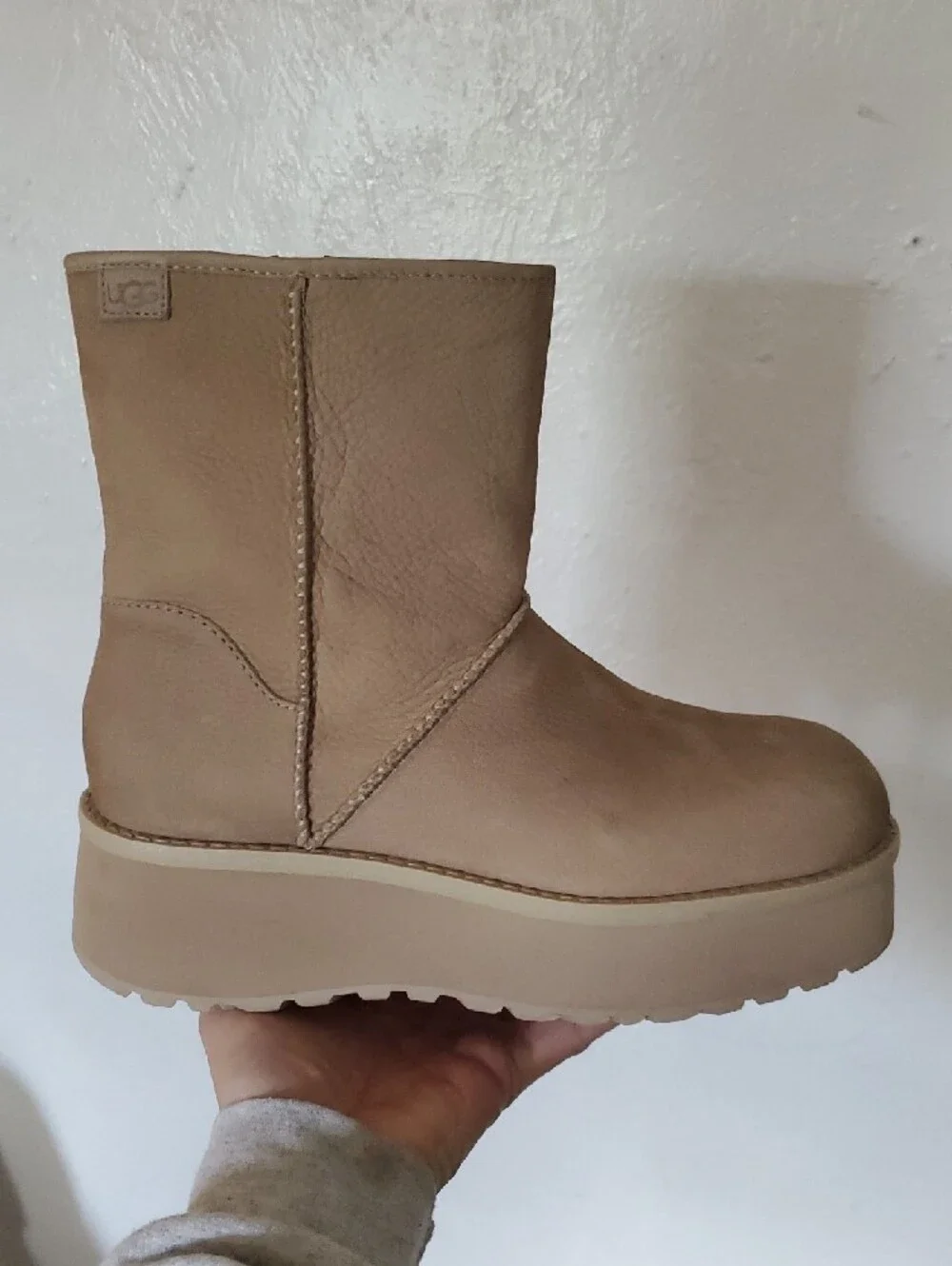 UGG Cityfunc Nubuck Leather Platform Boots In Sand Size 8